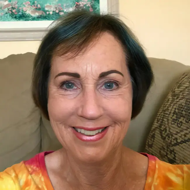 A customer with a testimonial about our QuickBooks courses